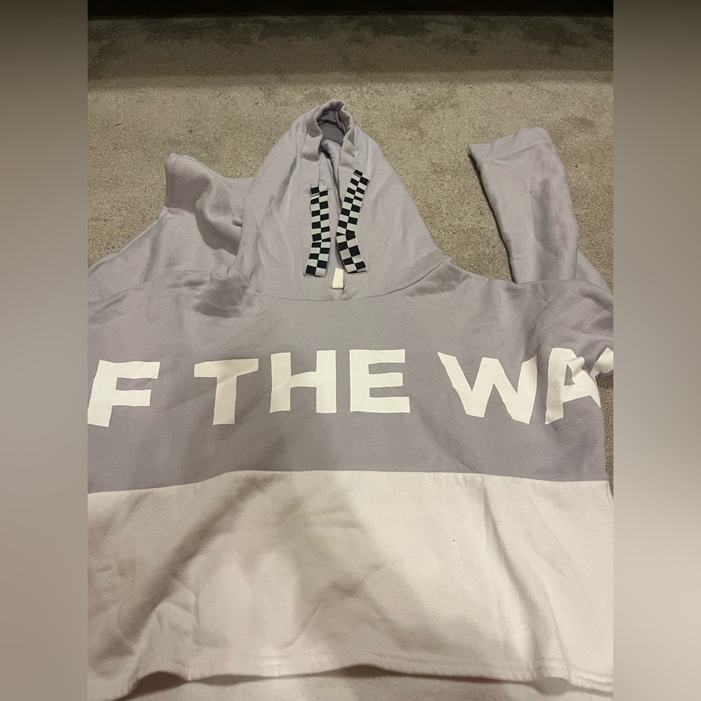 Vans off the wall cropped hoodie